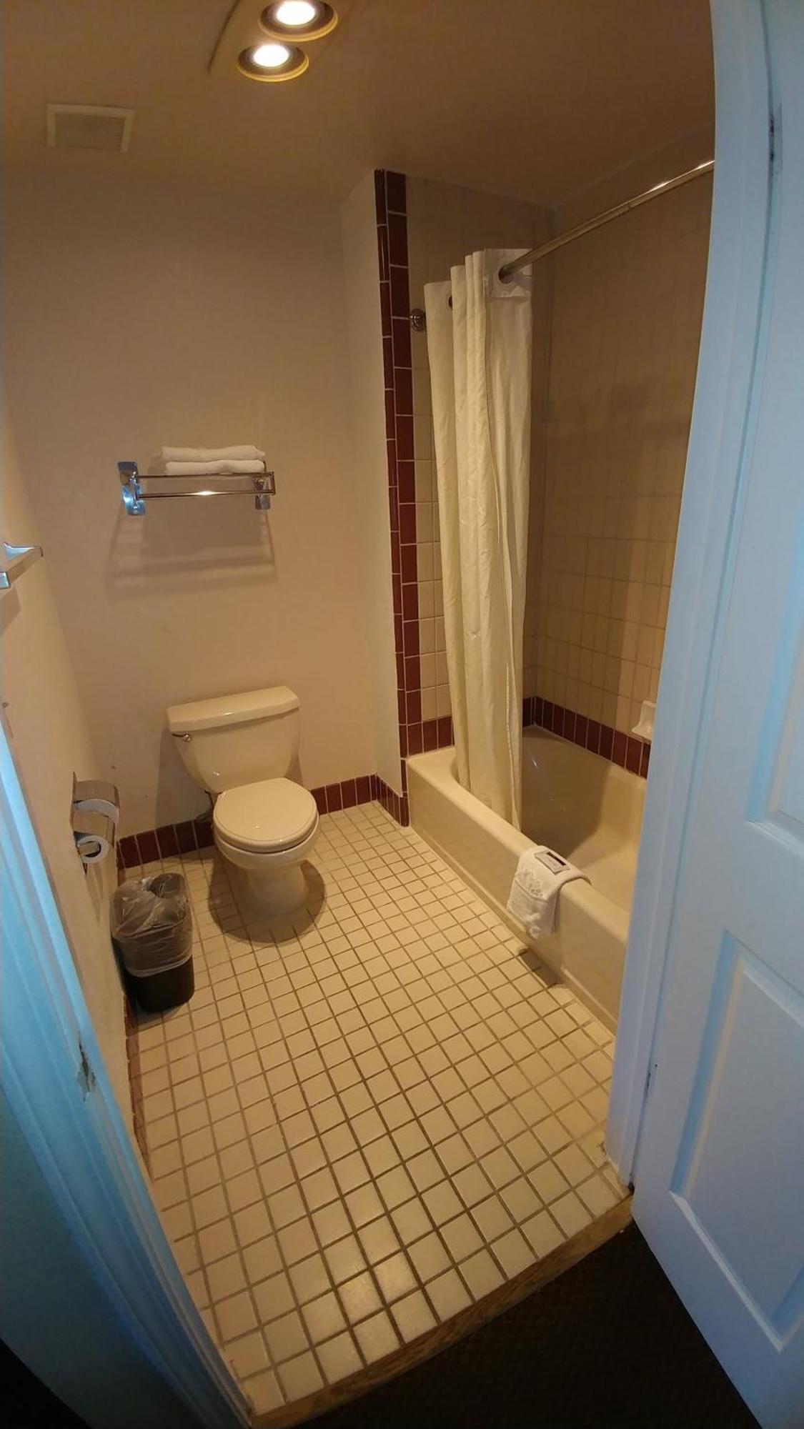 Executive Inn&suites Hotel